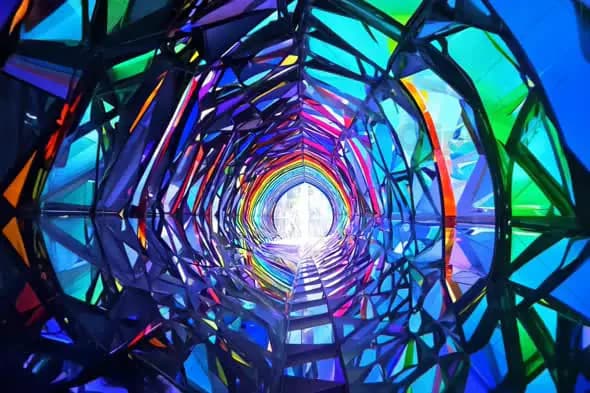 Colorful Geometric Tunnel with Reflective Surfaces