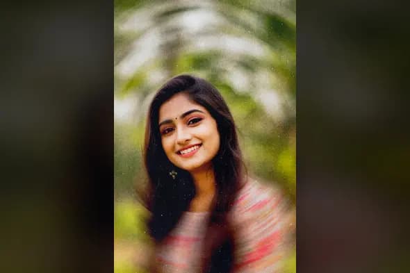 Motion Blur Portrait Effect  Indian Woman