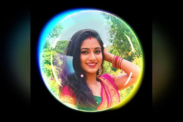 Bubble Glow Frame Photo Effect