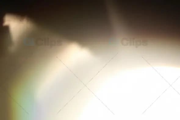 Bright Lens Flare Light Leak Effect - Natural Film Transition