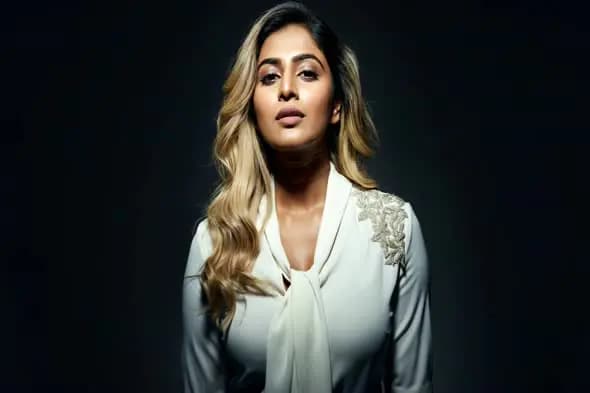 Fashion Portrait of Confident Woman