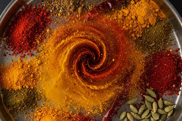 Vibrant Spice Spiral
